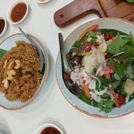 เมนูของร้าน ไก่ย่างเสือใหญ่ รัชดาภิเษก