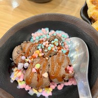 YOU&I Premium Suki Buffet Central pinklao