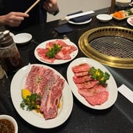 Ginzado Japanese Yakiniku  GINZA THONGLOR