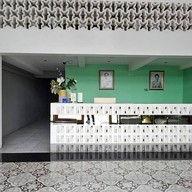 Rim Rooftop Dining & Bar