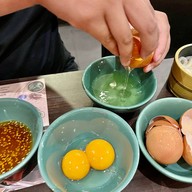 Mo-Mo-Paradise ฟิวเจอร์พาร์ค และสเปลล์