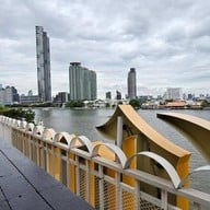 Rim Rooftop Dining & Bar