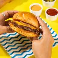 เมนูของร้าน Neighborhood Burger Sukhumvit26