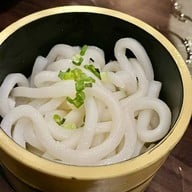 Mo-Mo-Paradise ฟิวเจอร์พาร์ค และสเปลล์