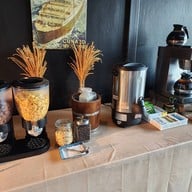 เมนูของร้าน Inlaya Bar and Grill