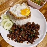 เมนูของร้าน โรตีเตาถ่าน - ฮาลาล พูนผล