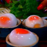 ก๋วยเตี๋ยวเรือกากหมูอยุธยา ถนนจันทน์