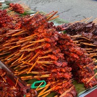 ไก่ย่าง ปากซอยน้องแดง