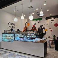 หน้าร้าน CAFE DE TU สามย่านมิตรทาวน์