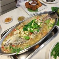 เมนูของร้าน ภูทะเล ซีฟู้ด เกาะช้าง