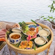 ฮายริเวอร์คาเฟ่ ฮายริเวอร์คาเฟ่