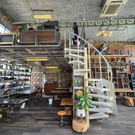 บรรยากาศ Ampol Burger สาขาบ้านบึง บ้านบึง