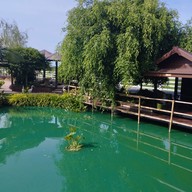 บรรยากาศ เนื้อตุ๋นทุ่งทอง