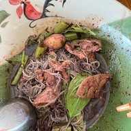 โกเบิ้ล ก๋วยเตี๋ยวเรืออยุธยา หนามแดง