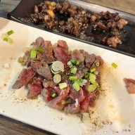 Maojaad ข้าวหน้าเนื้อวากิว เนื้อย่าง Delivery เมาจ้าด งามวงศ์วาน23แยก11