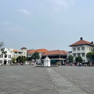 บรรยากาศ Fatahillah Square