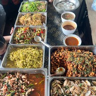 ข้าวแกงสภา