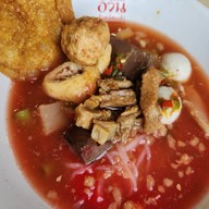 ก๋วยเตี๋ยวนายอ้วนเย็นตาโฟบะเต็งเสาชิงช้า สัมมากรเพลส รังสิต คลอง 2