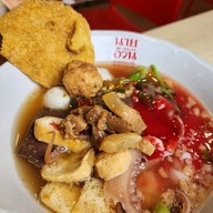 ก๋วยเตี๋ยวนายอ้วนเย็นตาโฟบะเต็งเสาชิงช้า สัมมากรเพลส รังสิต คลอง 2