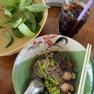 โกเบิ้ล ก๋วยเตี๋ยวเรืออยุธยา หนามแดง