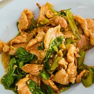 ข้าวมันไก่ ขนมจีนไหหลำ สวนสน โกอ่างโภชนา บางโพ