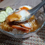 เมนูของร้าน บะหมี่เกี๊ยวหมูแดง ร้านข้าวหมูแดงประตูน้ำร้านลับ