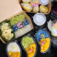 Cafe La Rose ข้าวแช่ อาหารตามฤดูกาล พญาไท ย้ายมาจาก ซอยพิบูลวัฒนา 10 หลังกระทรวงการคลัง