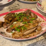 ครัวลาบเป็ดกาฬสินธุ์ ป้าน้อย