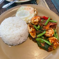 ก๋วยเตี๋ยวเรือแหลมฉบัง ชลบุรี