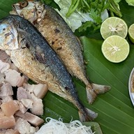 ครัวบ้านปิ่น ลำพูน