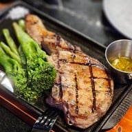 เมนูของร้าน Topgolf Megacity