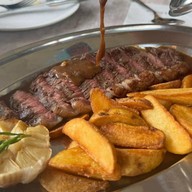 GalaHouse Bangsaen กาล่าเฮ้าส์ บางแสน