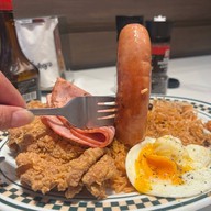 เมนูของร้าน Mickey's Diner BKK