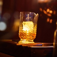 อมฤต •อะ•มะ•ริด• Amaris Cocktail Bar เอกมัย