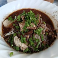 ร้านก๋วยเตี๋ยวลุงใหญ่