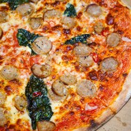 Da Bella Woofired Pizza