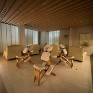 Let's Relax สามย่านมิตรทาวน์