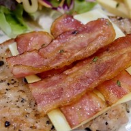 สเต็กไดมอนด์ ตลาดพระประแดง