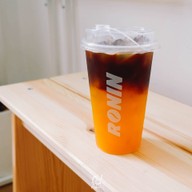 Ronin Coffee & Sandwich ลาดพร้าว