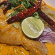 ทองบวก ก๋วยเตี๋ยวหมูซุปโบราณ-ส้มตำ-อาหารจานเดียว