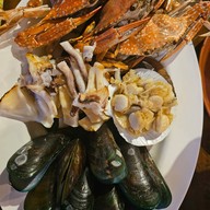 ไอยราซีฟู้ด (เกาะช้าง)