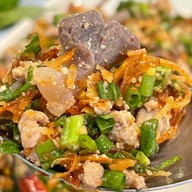 แม่ทองสุขลาบเป็ด