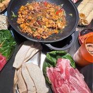 เมนูของร้าน ทานไก่ หม้อไก่ฮ่องกง ชาบูมะพร้าว│叹鸡 香港鸡煲火锅 椰子鸡火锅 宵夜 Rama 9