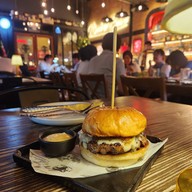 เมนูของร้าน Meats And Beans | Steakhouse & Bar มีทส์ แอนด์ บีนส์
