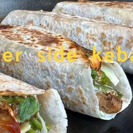 เคบับไก่เนื้อชีส หน้าห้างไชน่าเวิลด์พาหุรัด (River side kebab เจ้าเก่าท่ามหาราช)