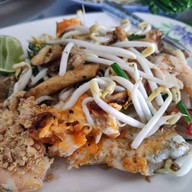 เจ๊เช็ง ผัดไทสี่แยกหัวแตก