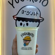 เมนูของร้าน โยกุรุโตะ (Yoguruto) ตลาดวังหลัง