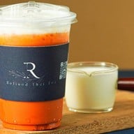 RiNn Thai tea เอ็มไพร์ ทาวเวอร์
