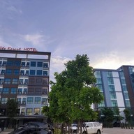 The Resort Hotel @Photharam