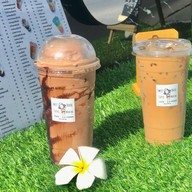 สวีททรัครถน้ำสีเขียว กาแฟสดโมก้าพอม ชาใต้ ผลไม้สด (เมืองใหม่ชัยมงคล)